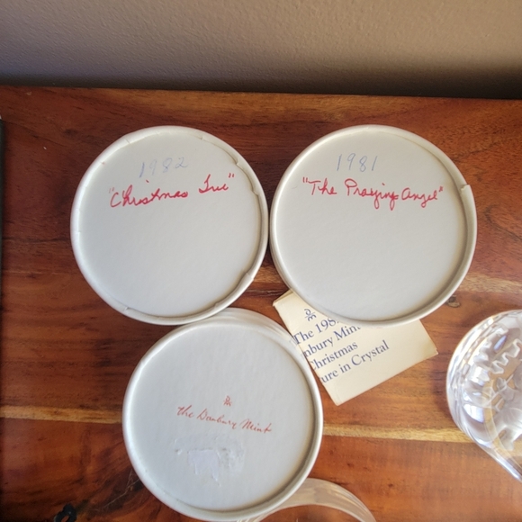 Vintage Danbury Mint Lead Crystal Christmas Paperweight Set of 3 Christmas Decor - Picture 5 of 9